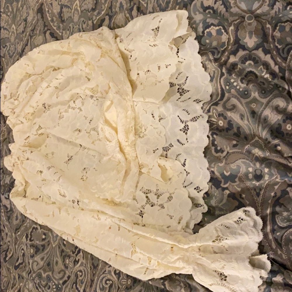 Blu Pepper Ivory Women’s Medium Blouse